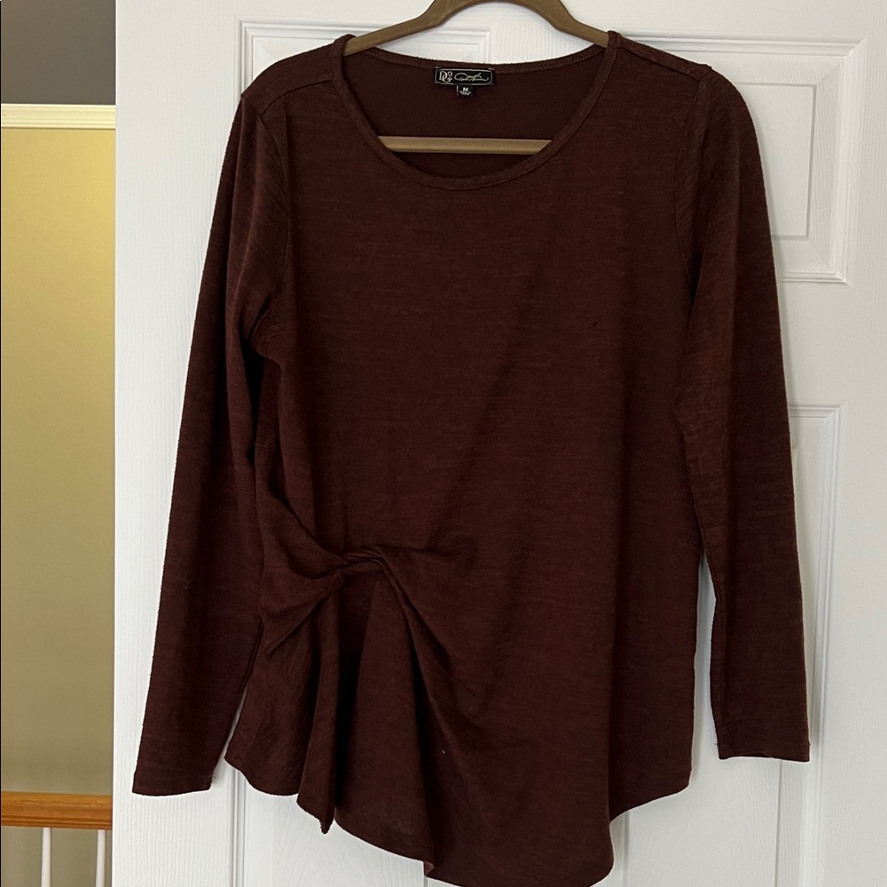 Dg2 Brown Twist-Front Long Sleeve Top